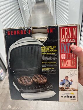 George Foreman Lean Mean Fat Grilling Machine GR10AWHT